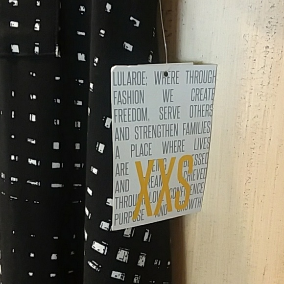 Lularoe xxs new black white print Carly dress - Picture 4 of 6